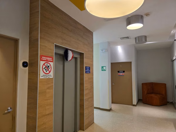 CONSULTORIOS MÉDICOS EN ALQUILER EN HEREDIA – CERCA DEL HOSPITAL SAN VICENTE DE PAÚL – SERVICIOS INCLUIDOS