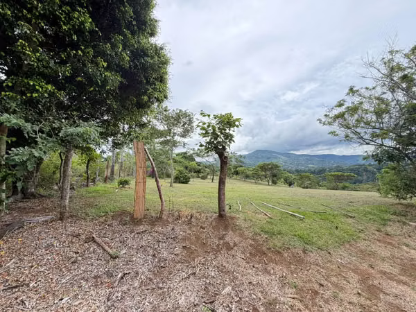 VENTA DE LOTE EN LA GUACIMA DE ALAJUELA