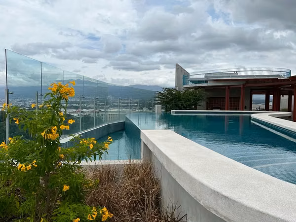 SE ALQUILA APARTAMENTO DE 1 HABITACIÓN, 50 m² Y 1 PARQUEO EN ICONNIA | SABANA NORTE, SAN JOSÉ