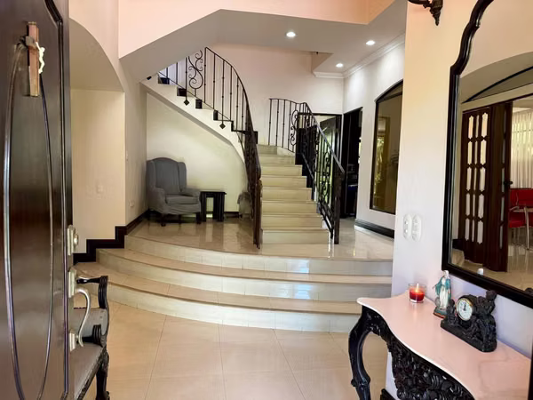 Exclusiva Casa Condominio El Gregal