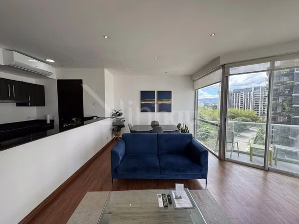 En venta apartamento de una habitación en Vistas de Nunciatura.