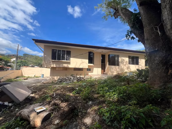 100% INDEPENDENT HOUSE RENTAL IN ESGAZU GUACHIPELIN
