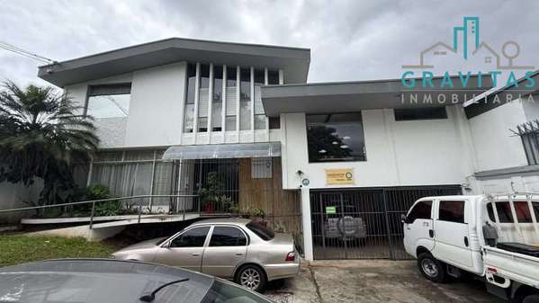 Office rental in the Yoses 400m2 ID 2061