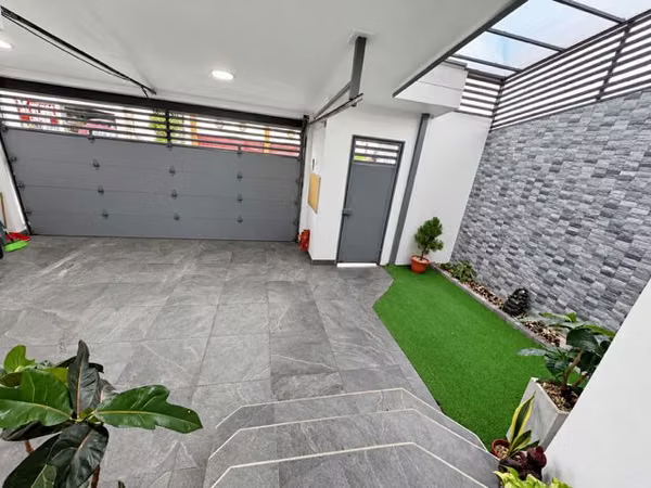 Sale of beautiful house of UN PISO, located in a residential, Mercedes Norte, Heredia