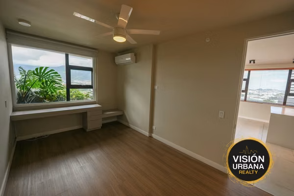 Apartamento de 3 Habitaciones con Línea Blanca en Alterego