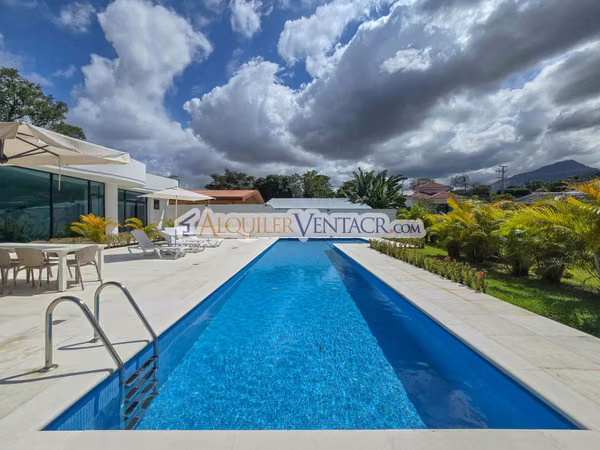 Para estrenar! Lujosos apartamentos en San Rafael Escazú x Country Club