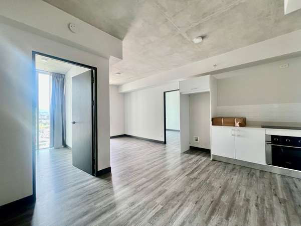 Apartment with white line and A.C in Sabana Sur - 2 rooms, 2 bathrooms, 1 Parking