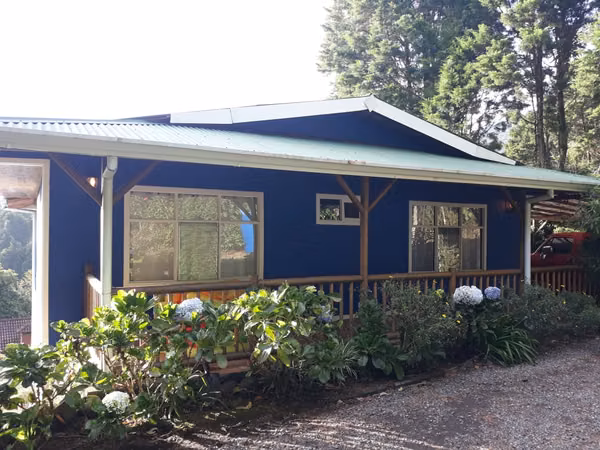 RENTAL HOUSE IN THE MOUNTAIN