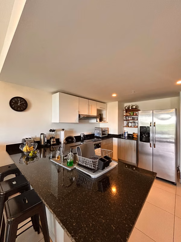 Venta de apartamento en torre Heredia frente a zona franca América