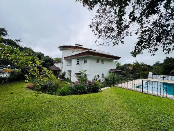 Venta de Casa en Santa Bárbara de Heredia RZ