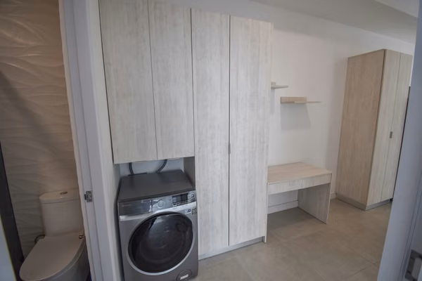 Apartamento con Línea Blanca de 2 Habitaciones en Sky Garden Nunciatura