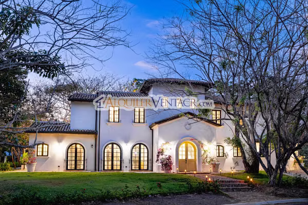 HACIENDA PINILLA TAMARINDO GUANACASTE! CASA DE 454 M2 Y 1.630 M2 LOTE