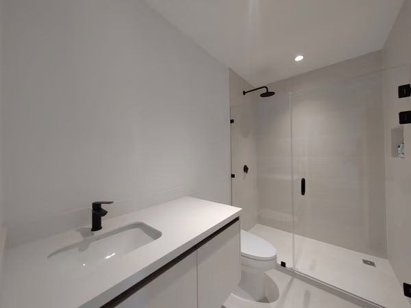 Apartamento NUEVO para estrenar en Parkwood Rohrmoser | 1 habitación | Línea blanca | $1.550
