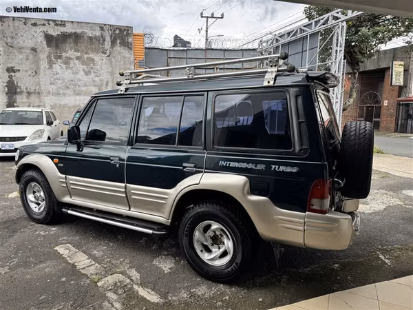 HYUNDAI GALLOPER 2000 MANUAL DIESEL VERDE