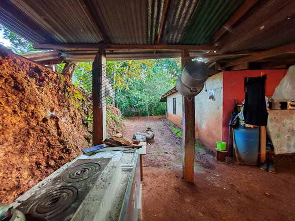 Casa con amplio terreno en venta en San Pedro de Zapotal, Nandayure, Guanacaste (FB)