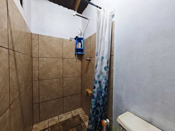 Casa con amplio terreno en venta en San Pedro de Zapotal, Nandayure, Guanacaste (FB)