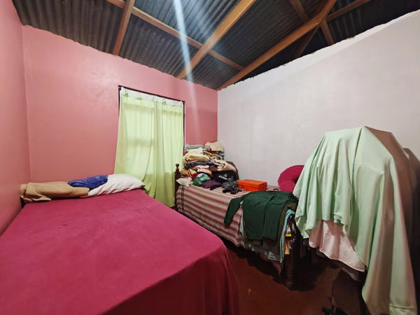Casa con amplio terreno en venta en San Pedro de Zapotal, Nandayure, Guanacaste (FB)