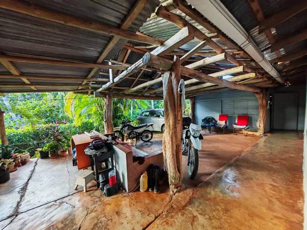 Casa con amplio terreno en venta en San Pedro de Zapotal, Nandayure, Guanacaste (FB)