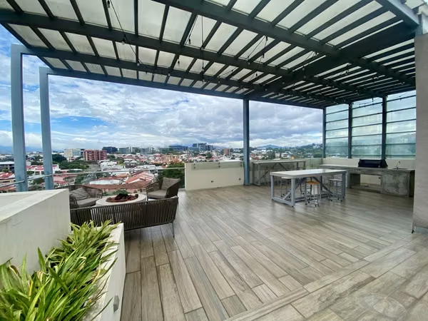 VENTA DE APARTAMENTO EN CONDOMINIO EN ESCAZÚ
