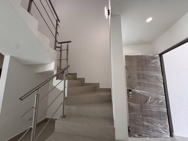 Se vende casa nueva en Heredia, Condominio NOA, Lagunilla, Ulloa.