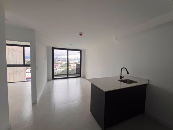 Alquiler apartamento NUEVO 1 cuarto con línea blanca en Sky Garden Sabana Norte #