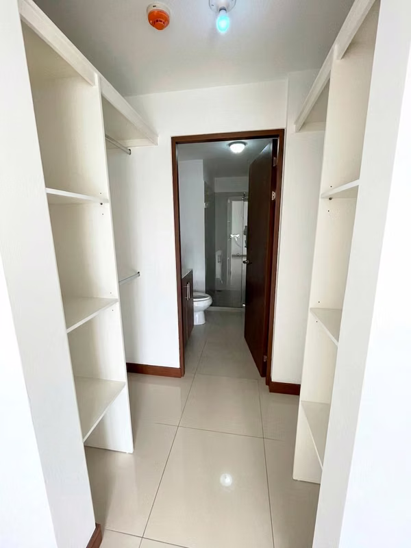 Alquiler de apartamento de un cuarto en Nunciatura Flats #