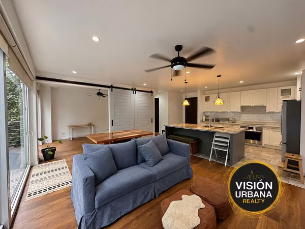 Apartamento de 3 Habitaciones en Distrito 4