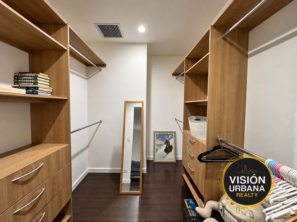 Apartamento de 3 Habitaciones en Distrito 4