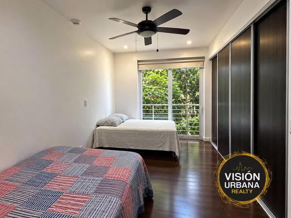 Apartamento de 3 Habitaciones en Distrito 4