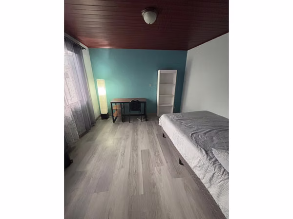 Apartamento grande en Barrio Escalante || iluminación y ventilación natural