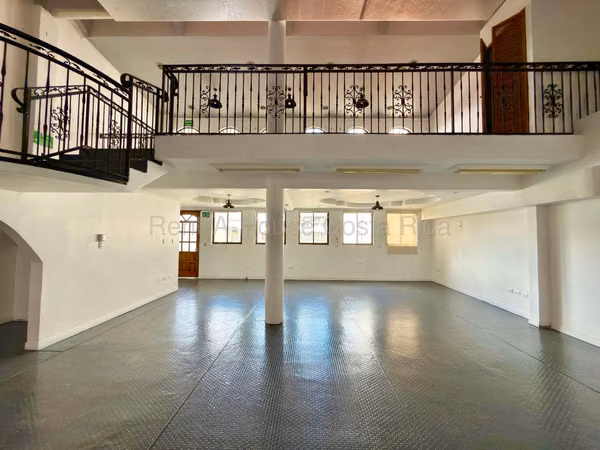 Local comercial en alquiler en Escazú cerca del Multiplaza | 480 m² y alta visibilidad