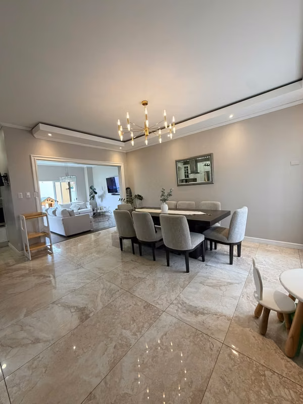 Casa de lujo en Condominio