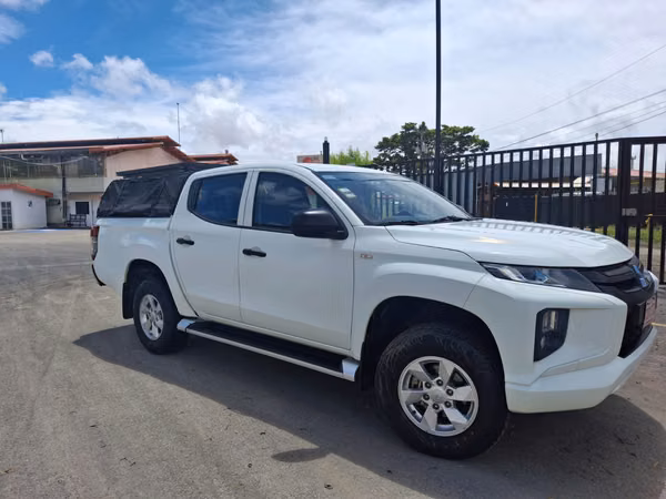 Mitsubishi L200 2022