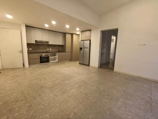 Apartment with one-room white line in Escazú Village