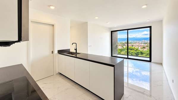 Apartamento Nuevo en Alquiler Soho Paradisus Rohrmoser | 3 Hab y Vista Panorámica