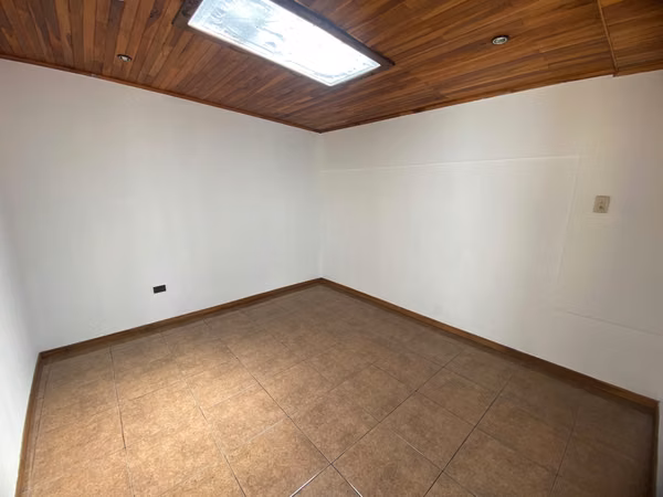 SE VENDE CASA, USO DE SUELO MIXTO, LA AURORA DE HEREDIA