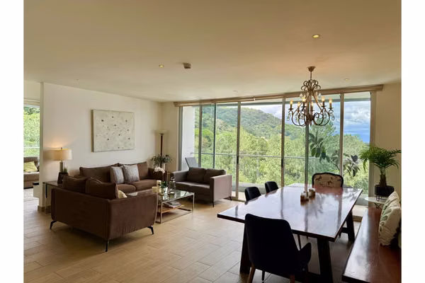 Penthouse de 223 m² con vista a las montañas en Bosques de Escazú