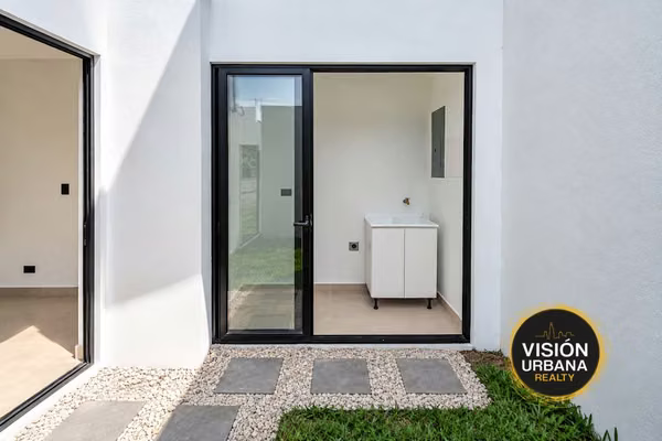 Casa para Estrenar de 3 Habitaciones en NAIA Guachipelín