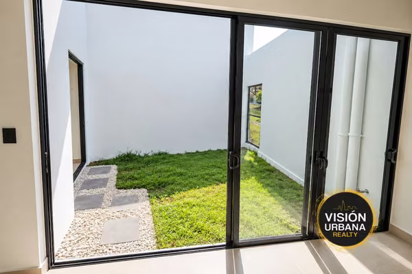 Casa para Estrenar de 3 Habitaciones en NAIA Guachipelín