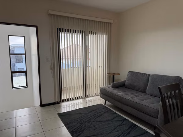 Lindo Apartamento Amueblado-IICA CORONADO