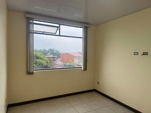 Alquiler Apartamento Calle Siles. AMO149
