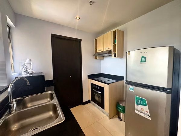 Apartamento amueblado un dormitorio en La Sabana en torre con amenidades
