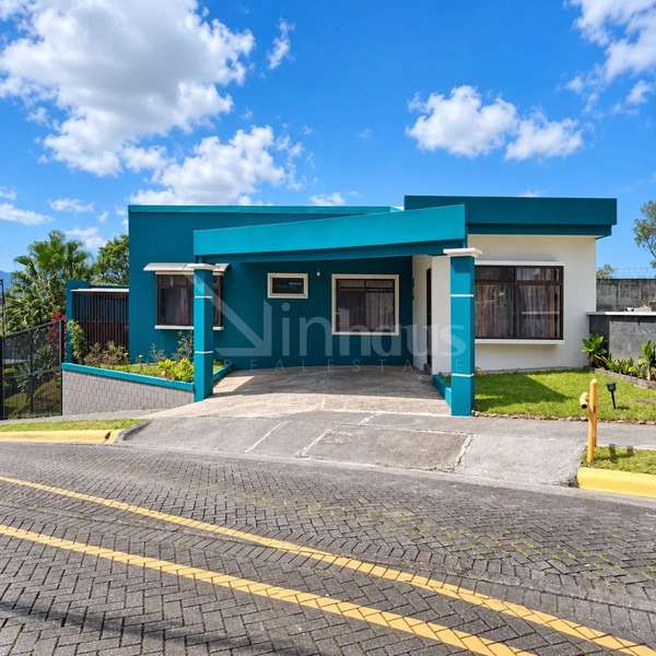 id # 43664 House for sale in Condominio Santa Rita, Concepción de La Unión
