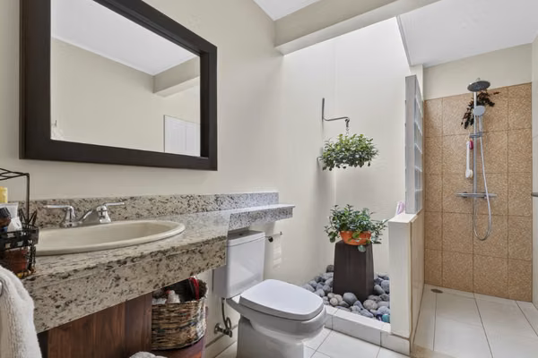 En venta Casa de 1 Planta en Santa Ana con 3.831 m² de Terreno