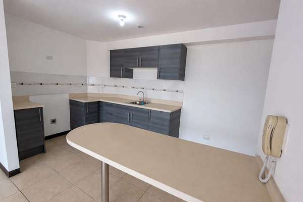 Apartamento en San Jose/piso 4-nuevo-amenidades