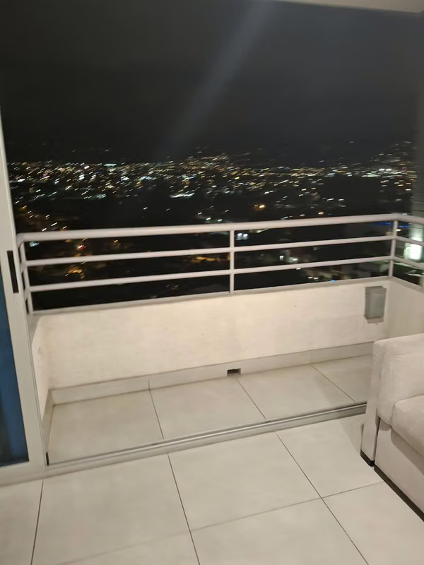 Apartamento en Los Yoses con Vistas y excelente ubicacion