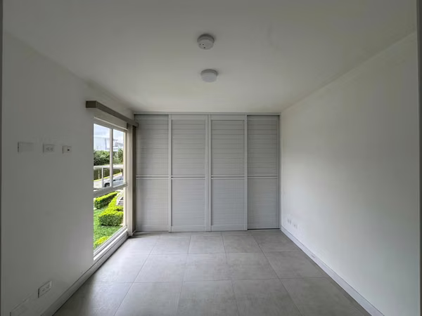Apartamento 3 Habitaciones con Línea Blanca en Condo Monte Alto Granadilla