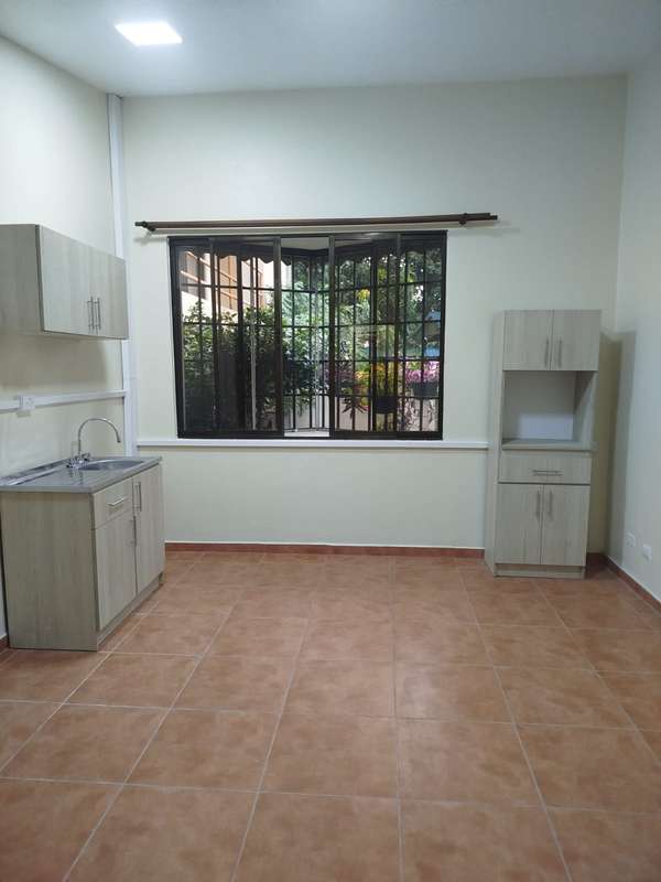Nice apartment wax Ins Salud Uruca