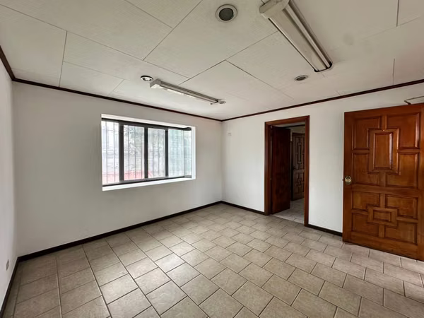 Rohrmoser - 124; 615 m ² - 124; Commercial use - 124; 15 parking lots