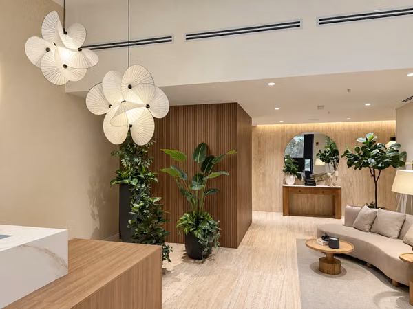 Apartamento de Lujo NUEVO en Alquiler | 3 Habitaciones con Línea Blanca | Parkwood Nunciatura